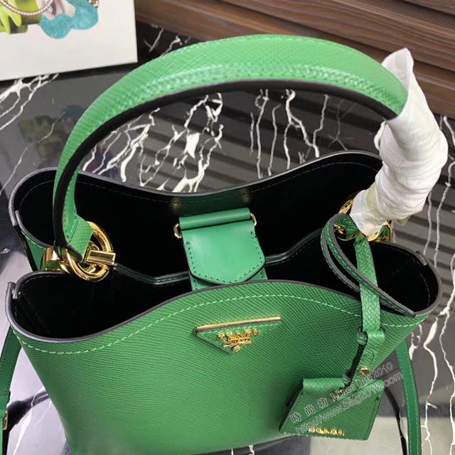 prada女包 普拉達專櫃最新款手提肩背包 1BA222 Prada Double Saffiano皮革手袋 Prada進口牛皮水桶包  pyd2182